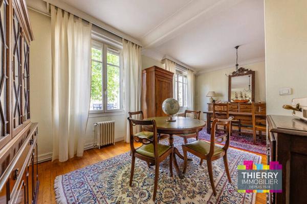 Maison 8 pièces - 44000 Nantes -  Rond-Point de Paris - Blanche de Castille