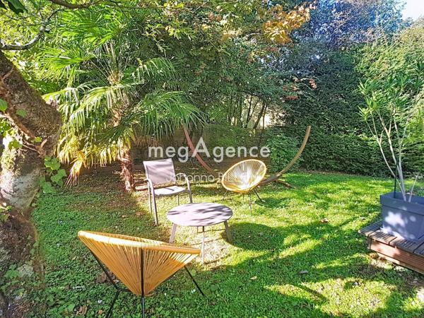 Maison à JOUE-LES-TOURS, 37300 - 6 pièces 158m²