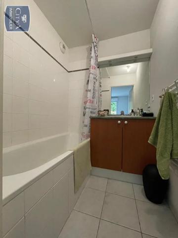 Appartement à louer 2 pièces 34.97m² Arras (62000)