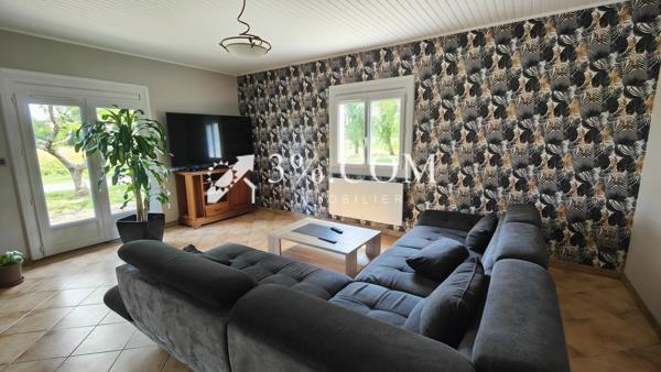Maison
                                                                                                                                                                                                                                                                                                                        5 pièce(s)                                                                                                                                                                                                          4 chambre(s)                                                                                                                                                                                                          148.7  m²