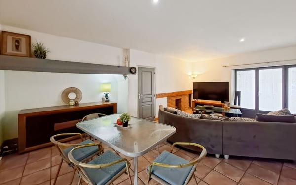 Maison à vendre    4 pièces •  Saint-Porquier