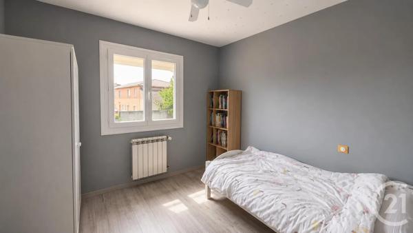 Maison à vendre  5 pièces - 141,90 m 2   ST JEAN DU FALGA  - 09