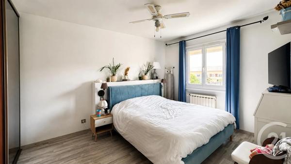Maison à vendre  5 pièces - 141,90 m 2   ST JEAN DU FALGA  - 09