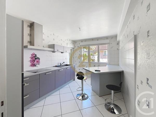 Appartement F3 à vendre  3 pièces - 68 m2 CHATENOIS LES FORGES - 90