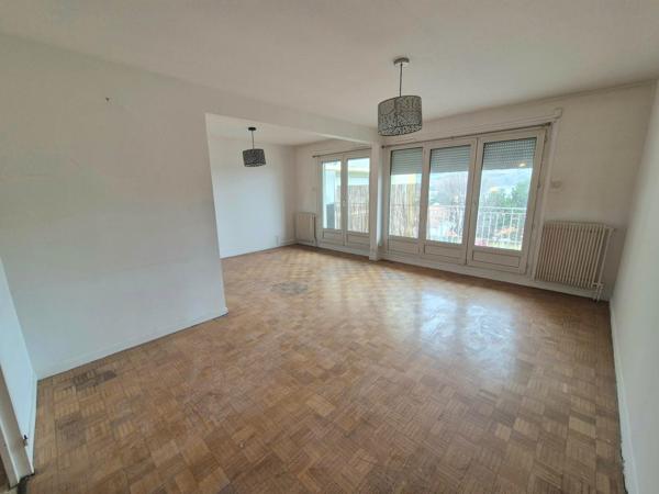 Appartement à LA RICAMARIE, 42150 - 4 pièces 85m²