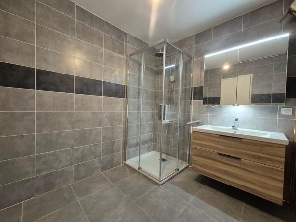 Appartement à LA RICAMARIE, 42150 - 4 pièces 85m²