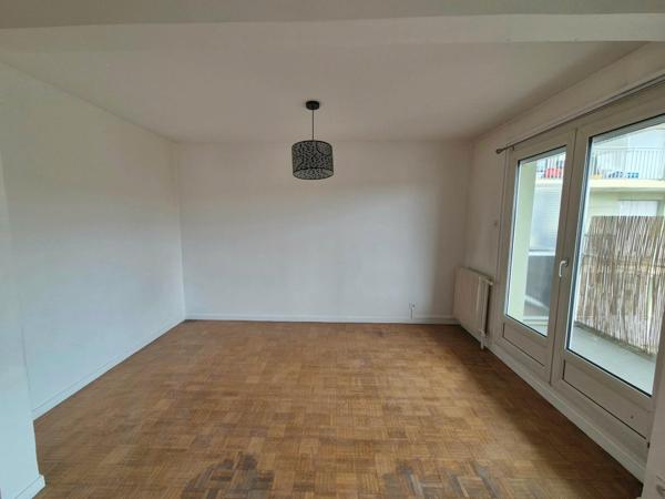 Appartement à LA RICAMARIE, 42150 - 4 pièces 85m²