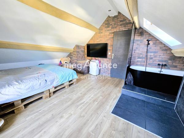 Maison à Auneau-Bleury-Saint-Symphorien, 28700 - 4 pièces 111m²