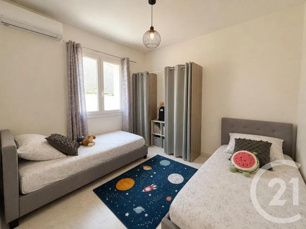 Maison à vendre  4 pièces - 114,82 m 2   LUNEL  - 34