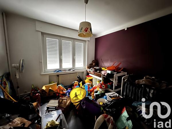 Maison 8 pièces de 180 m² à Sin-le-Noble (59450)