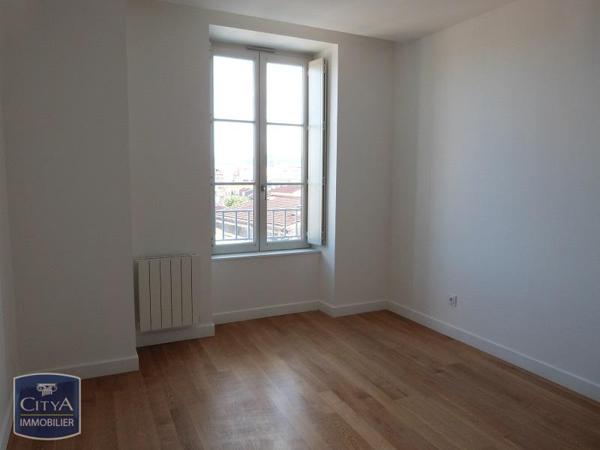 Appartement à louer 2 pièces 52.48m²