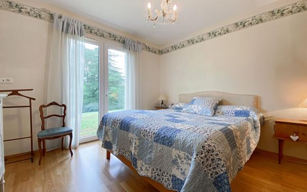 Maison à vendre    6 pièces • 220 m2 Mont-de-Marsan