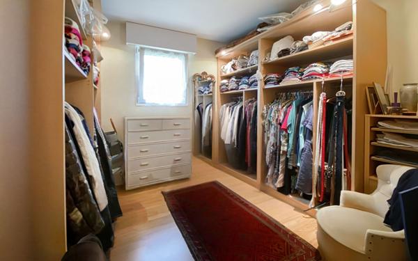 Maison à vendre    6 pièces • 220 m2 Mont-de-Marsan