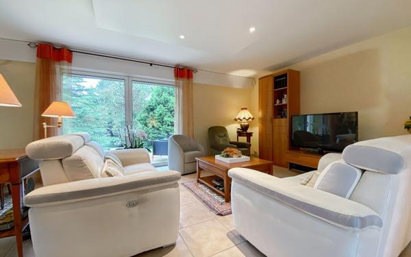 Maison à vendre    6 pièces • 220 m2 Mont-de-Marsan