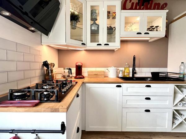 Maison des années 1950 rénovée en 2023