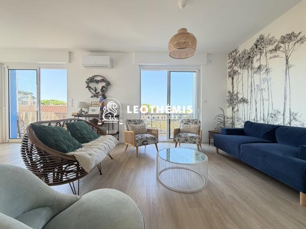 APPARTEMENT RÉNOVÉ AVEC APERÇU MER – PROXIMITÉ PONTAILLAC
