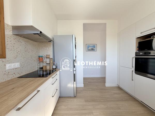 APPARTEMENT RÉNOVÉ AVEC APERÇU MER – PROXIMITÉ PONTAILLAC