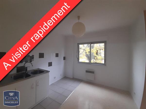 Appartement à louer 1 pièce 31.78m²