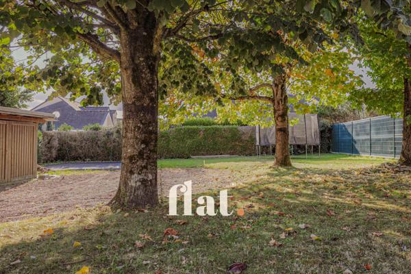 Maison 6 pièces/ 175 m2/ DPE C/1200 m2 terrain/ SAINTE LUCE SUR LOIRE/ 5 ch/ Piscine/ grand garage