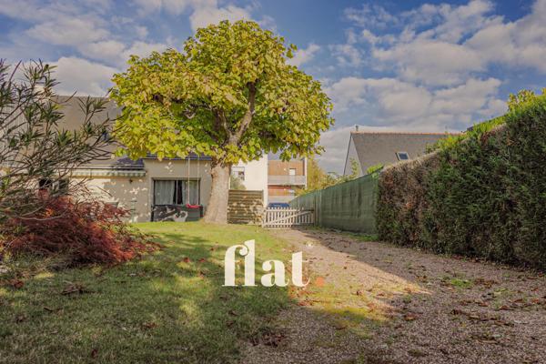 Maison 6 pièces/ 175 m2/ DPE C/1200 m2 terrain/ SAINTE LUCE SUR LOIRE/ 5 ch/ Piscine/ grand garage