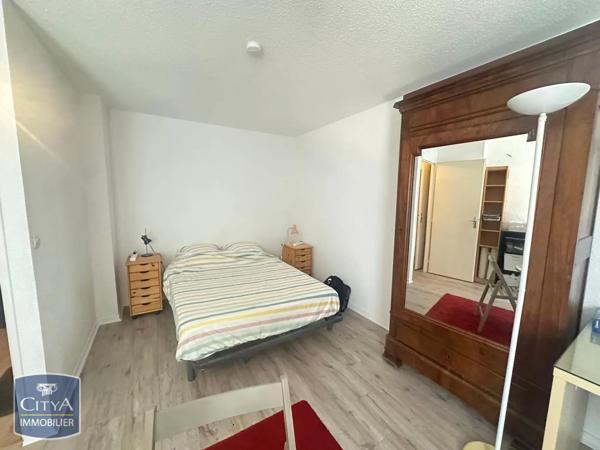 Appartement à louer 1 pièce 27m²