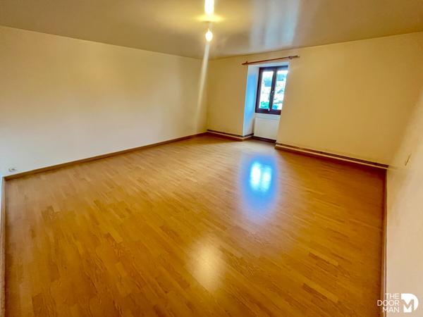 Maison - Loué - 255 m² - VAL-DE-MEUSE | The Door Man
