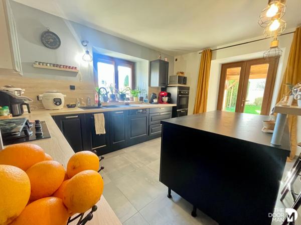 Maison - Loué - 255 m² - VAL-DE-MEUSE | The Door Man
