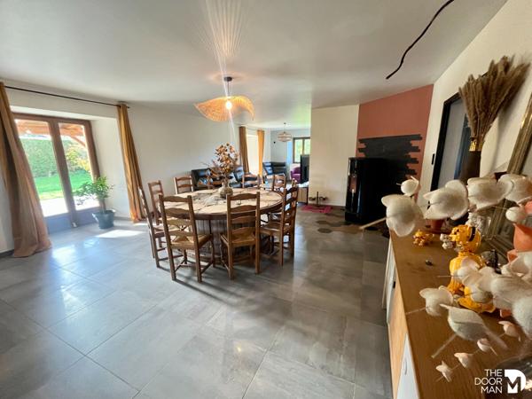 Maison - Loué - 255 m² - VAL-DE-MEUSE | The Door Man