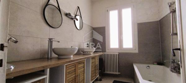 Maison spacieuse à vendre à Port-Sainte-Marie