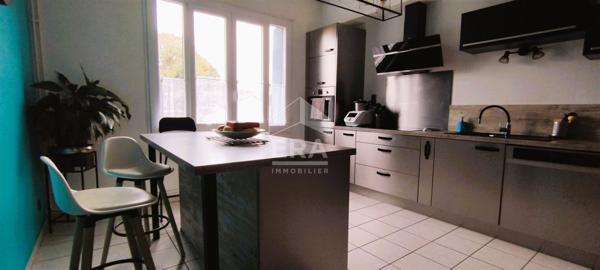 Maison spacieuse à vendre à Port-Sainte-Marie