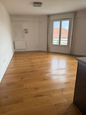 Appartement Rueil Malmaison 2 pièce(s) 51.41 m2