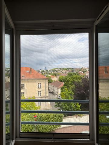 Appartement Rueil Malmaison 2 pièce(s) 51.41 m2