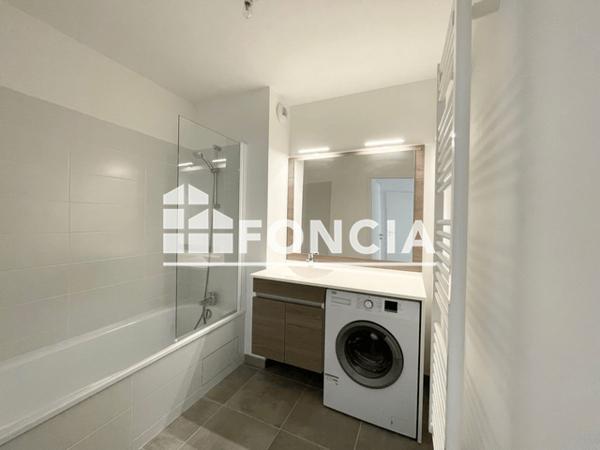 Location Appartement 3 pièces 59.9 m² - 1 CHEMIN DE VIREBENT Toulouse 31200
