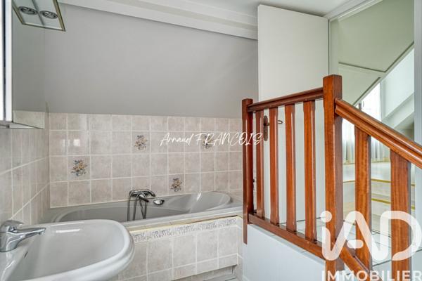 Maison à vendre 5 pièces 123 m² Andrésy