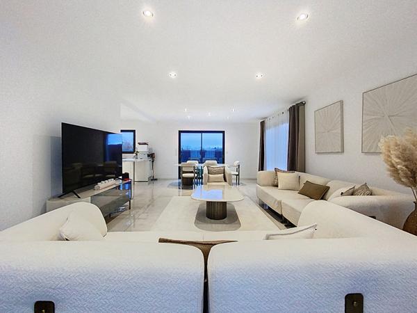 MAISON 4 CHAMBRES AVEC VIE DE PLAIN-PIED A VENDRE QUEVEN