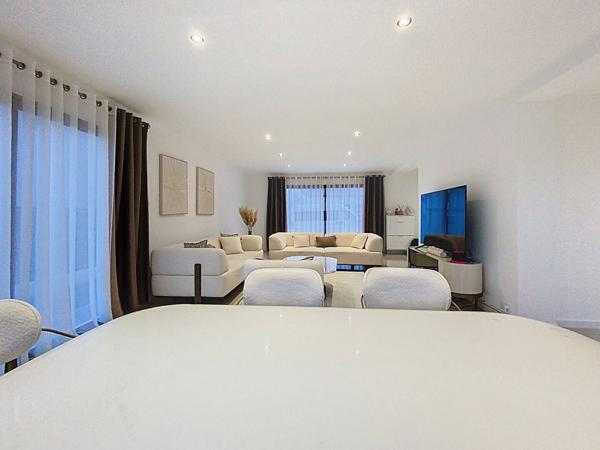 MAISON 4 CHAMBRES AVEC VIE DE PLAIN-PIED A VENDRE QUEVEN