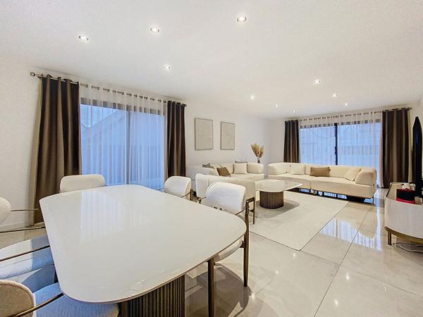 MAISON 4 CHAMBRES AVEC VIE DE PLAIN-PIED A VENDRE QUEVEN