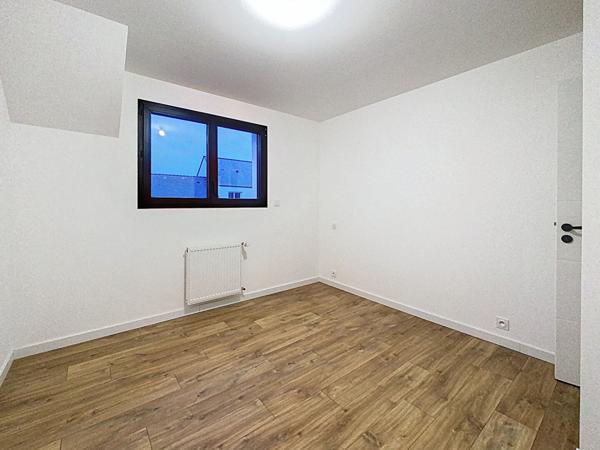 MAISON 4 CHAMBRES AVEC VIE DE PLAIN-PIED A VENDRE QUEVEN