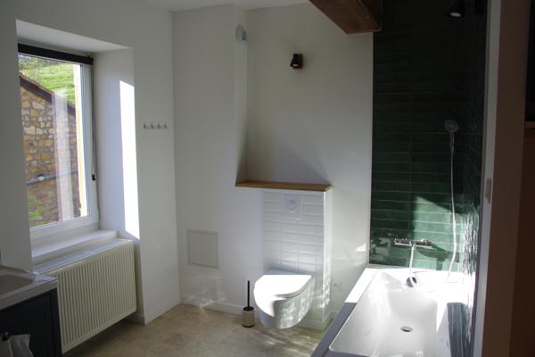 Charlieu (42190) Fermette 90 m² sans travaux