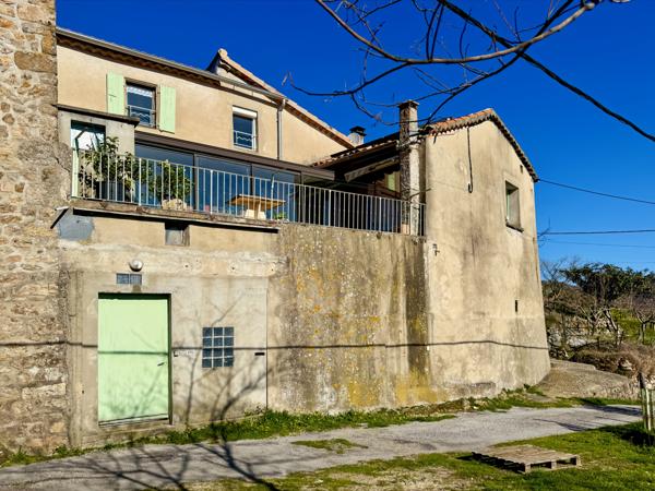 Chazeaux (07110) Authentique Tènement Immobilier en Pierre – Vue Exceptionnelle – Chazeaux (Monteil) – 20 min Aubenas