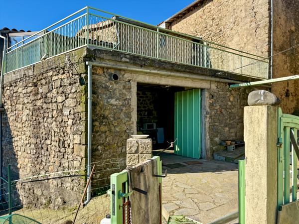 Chazeaux (07110) Authentique Tènement Immobilier en Pierre – Vue Exceptionnelle – Chazeaux (Monteil) – 20 min Aubenas