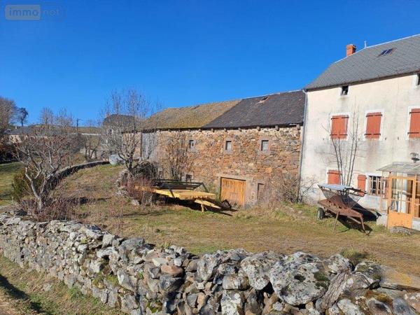 Maison à vendre à Alleuze dans le Cantal (15100), ref : 044/1191