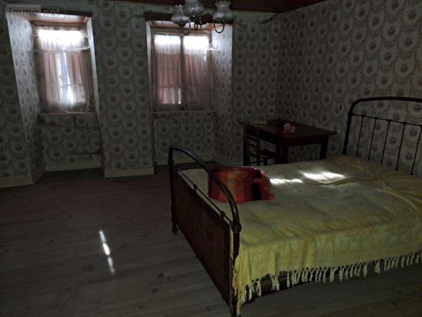 Maison à vendre à Alleuze dans le Cantal (15100), ref : 044/1191