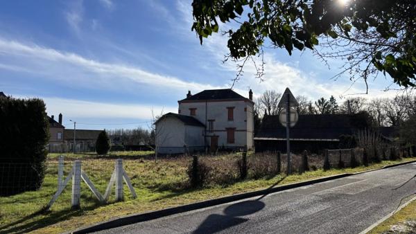 Vente Maison 4 pièces 118 m2 à Neuvy-sur-Barangeon