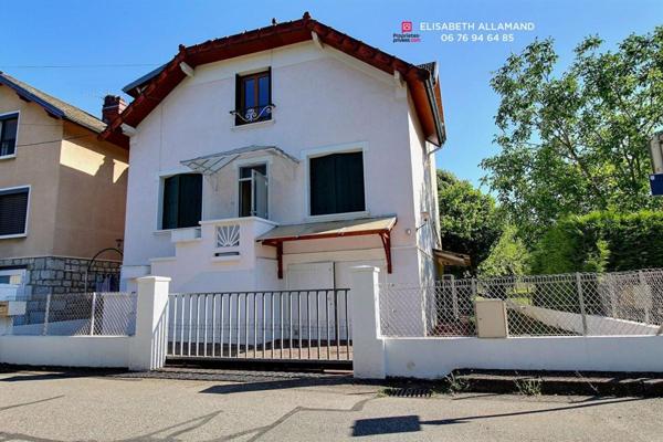Quartier Bissy, Maison de 1939 , sur un terrain de 378m2, surface habitable près de 150m2
