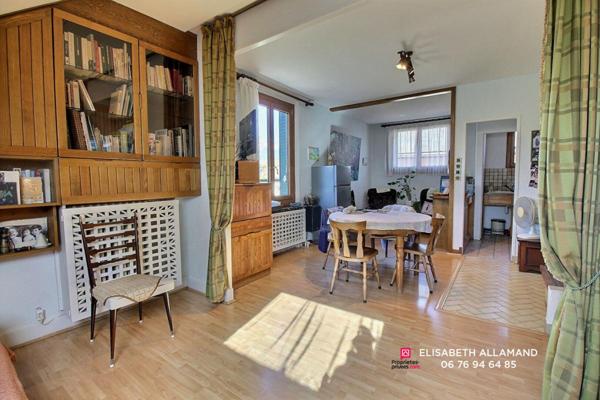 Quartier Bissy, Maison de 1939 , sur un terrain de 378m2, surface habitable près de 150m2