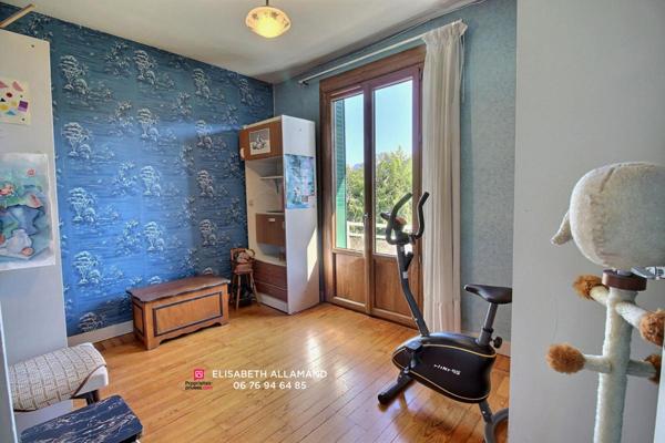 Quartier Bissy, Maison de 1939 , sur un terrain de 378m2, surface habitable près de 150m2