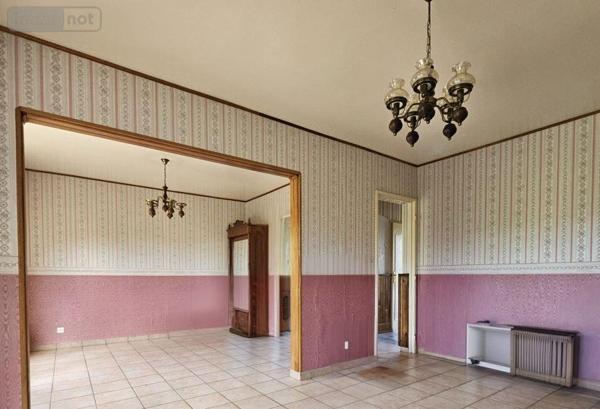 Maison à vendre à Châlons-en-Champagne dans la Marne (51000), ref : 51084-1166