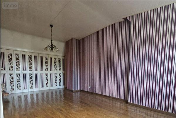 Maison à vendre à Châlons-en-Champagne dans la Marne (51000), ref : 51084-1166