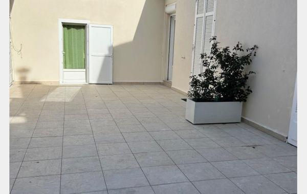 Vente Appartement P2 Vue Mer et Canal rénové(e) Le grau-du-roi